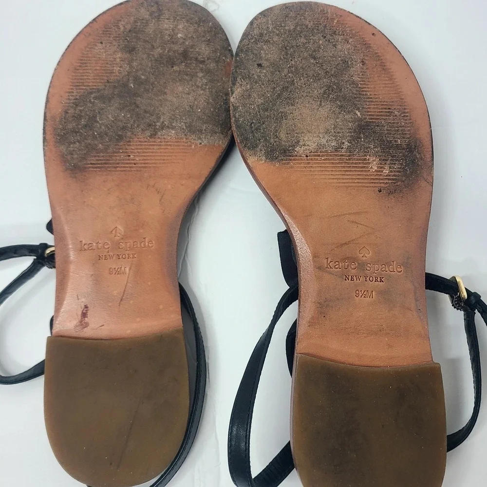 Kate Spade New York Caryl Black Leather Rosette Flower Flat Sandals Size 9.5